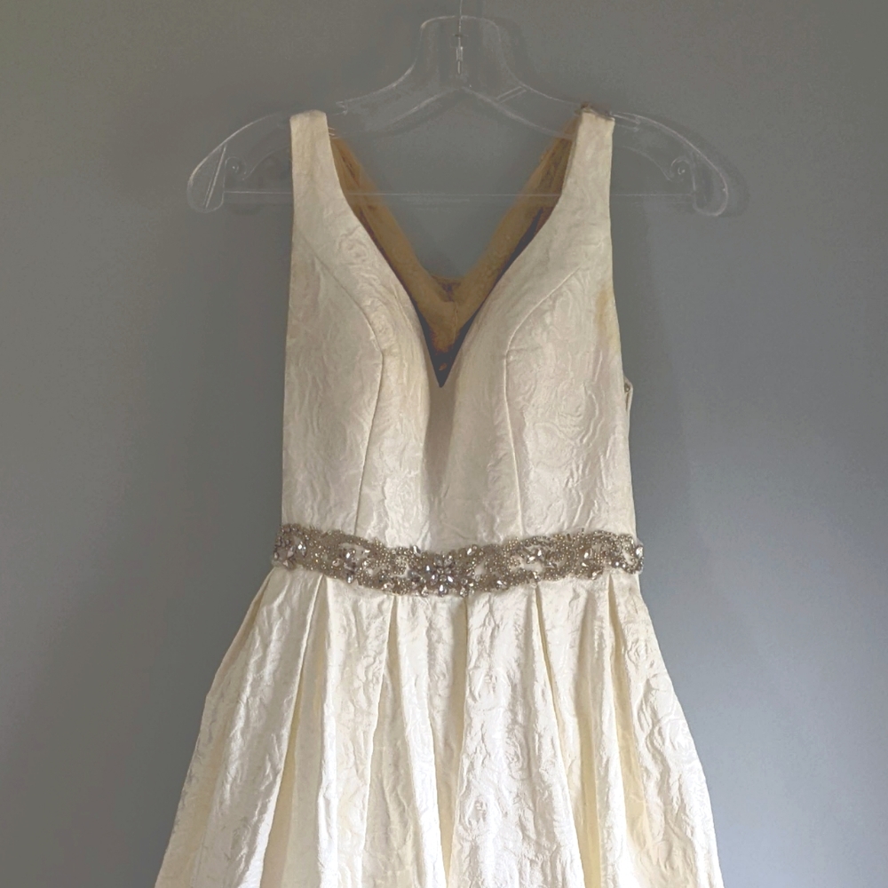 Cream Ball Gown with beaded back - Picture 2 of 3